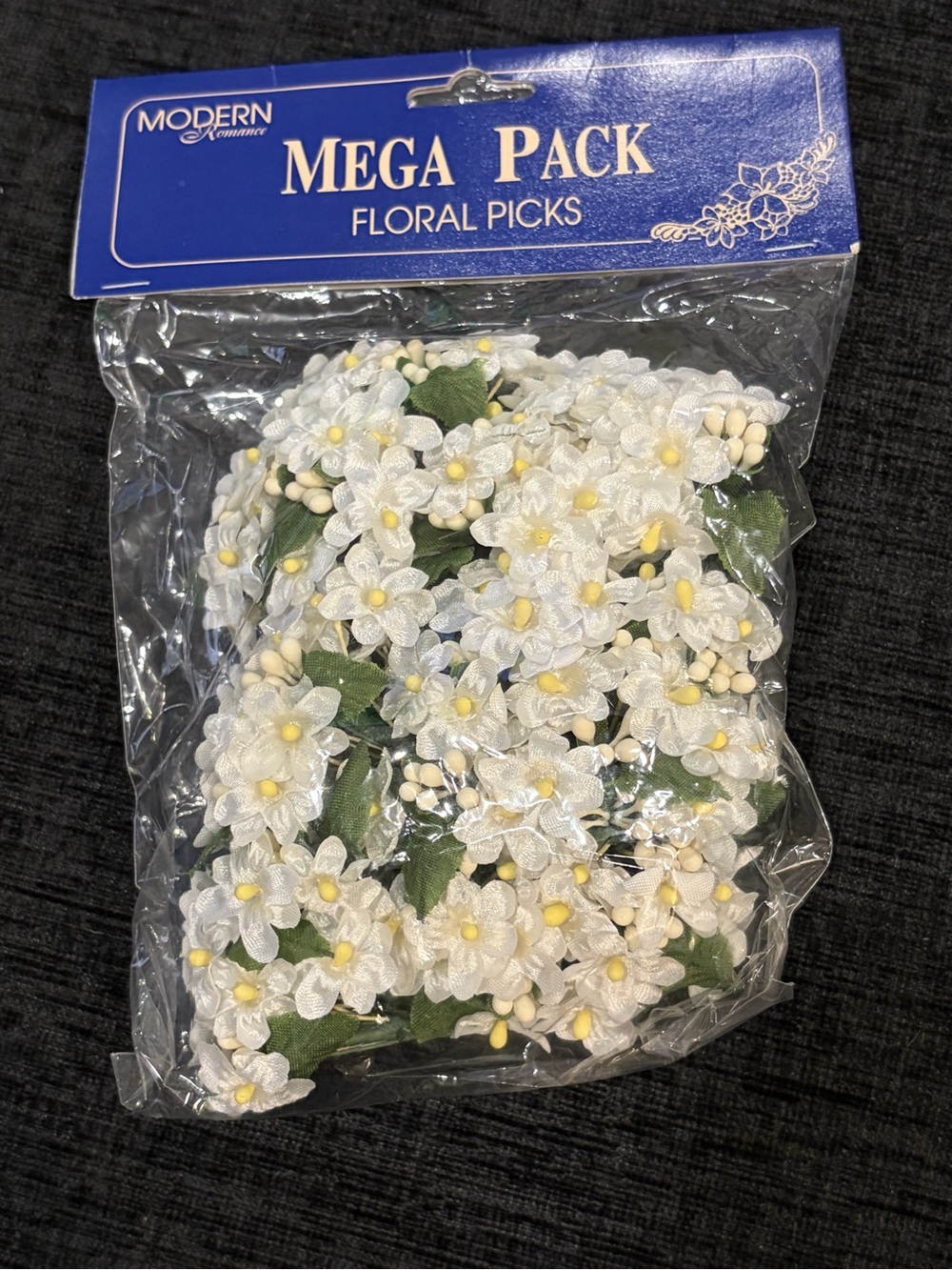 Modern Romance Mega White Floral Picks - New